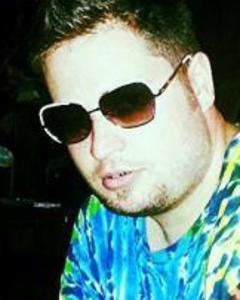 Man, 40. Eyesoflee