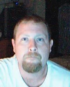 Man, 46. trymikeulllike