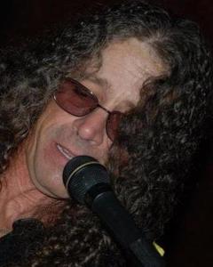 Man, 60. Rocknroll5074