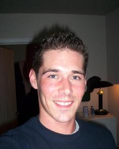 Man, 42. hallert