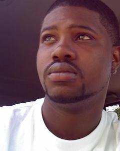 Man, 42. bornblu_2008