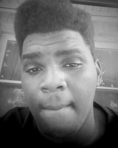Man, 28. Dveli