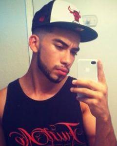 Man, 30. Curly2660