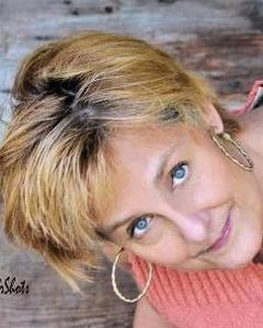 Woman, 67. lisanmurph