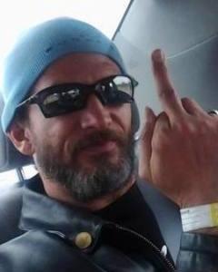 Man, 50. licerrr