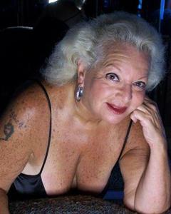 Woman, 72. Slick1672