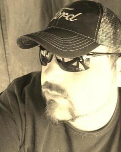 Man, 40. Joe3262564