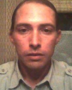 Man, 42. junior13763070