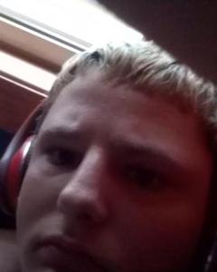 Man, 34. CUTTTTIE6742
