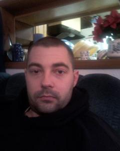 Man, 40. TMAC7018