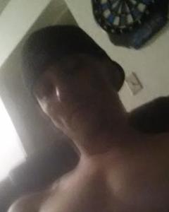 Man, 40. shortybw