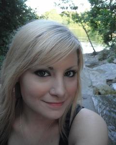Woman, 34. stizzled