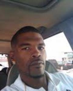 Man, 42. kingfeddi