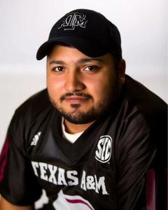 Man, 37. Moises3218