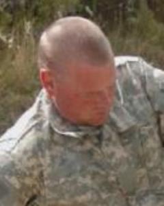 Man, 50. Armysolider
