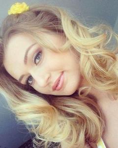 Woman, 39. roserich0001