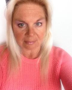 Woman, 65. palm59