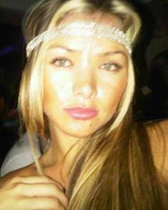 Woman, 45. Christine42701