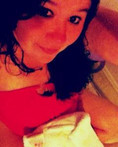 Woman, 45. Mami693885