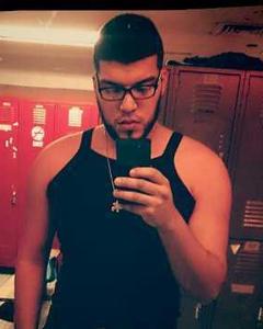 Man, 33. zuniga19