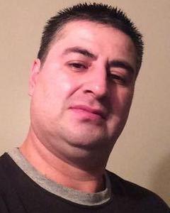Man, 49. Walter8600
