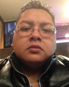 Man, 40. Leon3873516