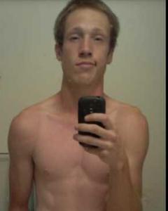 Man, 29. devinburt