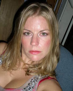 Woman, 48. Deidrar656