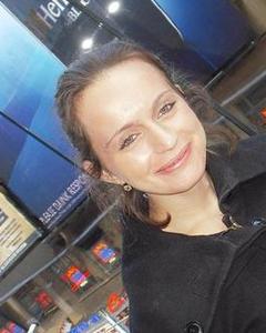 Woman, 41. greeneyezzz4u