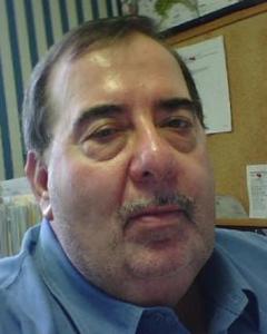 Man, 70. remoth