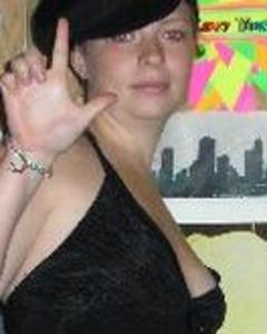Woman, 39. Smartassb83