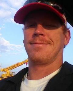 Man, 37. readyred0640