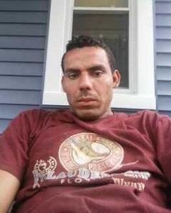 Man, 33. osmin5037170