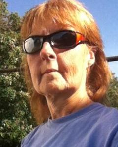 Woman, 71. EJB8744