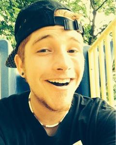 Man, 28. Mikey_Ellz