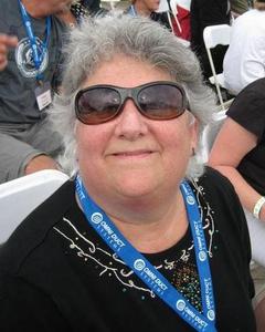 Woman, 76. Luna494
