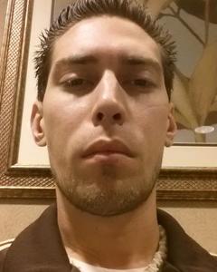Man, 43. jasinR22