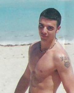 Man, 42. malakimullen