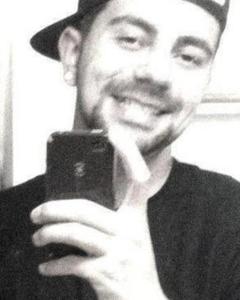 Man, 33. Garson2806