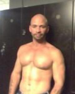 Man, 54. snuggle_pu081