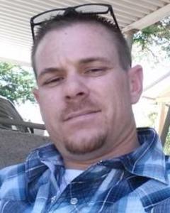 Man, 43. joeweev