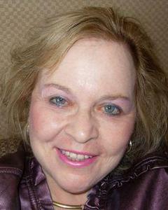 Woman, 71. phaeyte