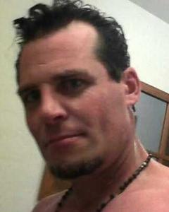 Man, 48. Quest0584
