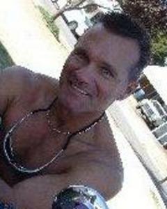 Man, 65. barefoot333