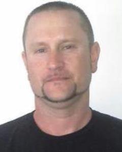 Man, 47. trifreely