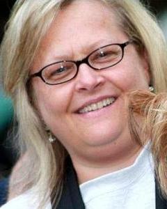 Woman, 60. curvy_caring