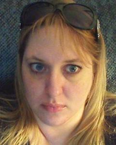 Woman, 49. MNgirlinKS