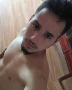 Man, 33. Kev910470
