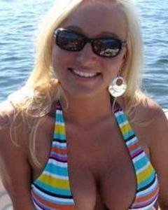 Woman, 46. tiffanysahot1