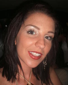 Woman, 43. wannaredhead
